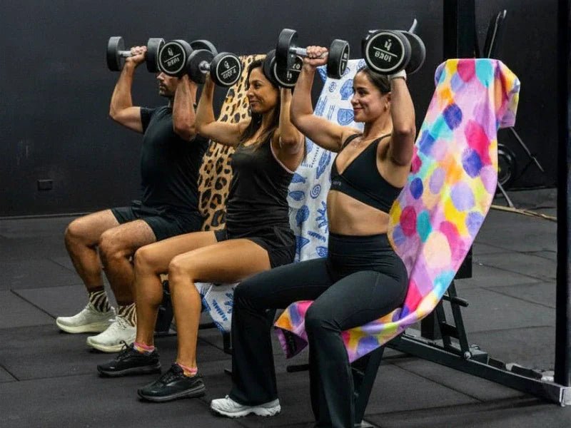 Do You Need a Gym Towel with a Zip Pocket? - Cheeky Winx