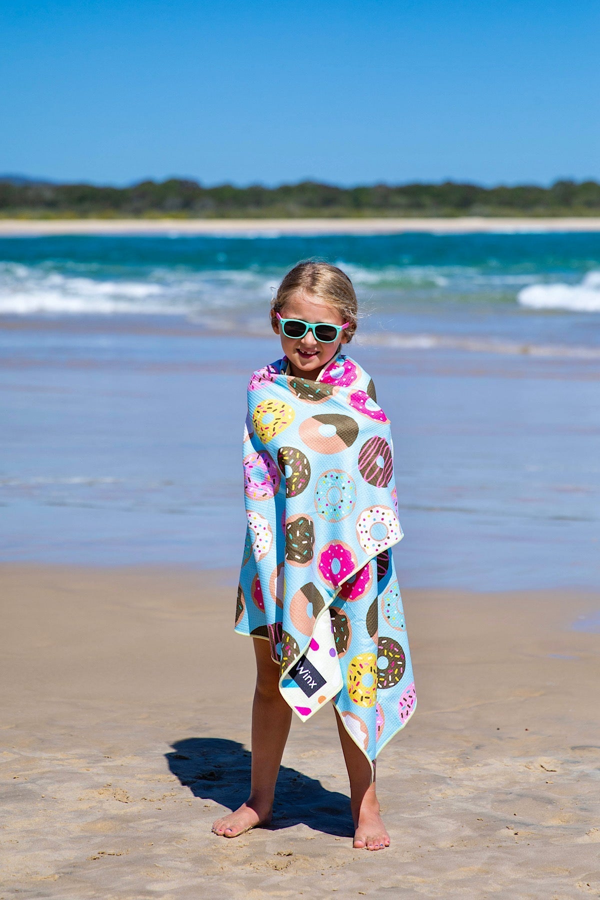 BAGLESS Kids Donuts Beach Towel-Cheeky Winx