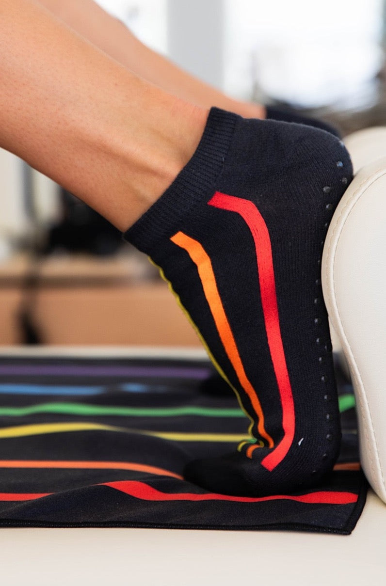 Basic Grip Socks-Cheeky Winx