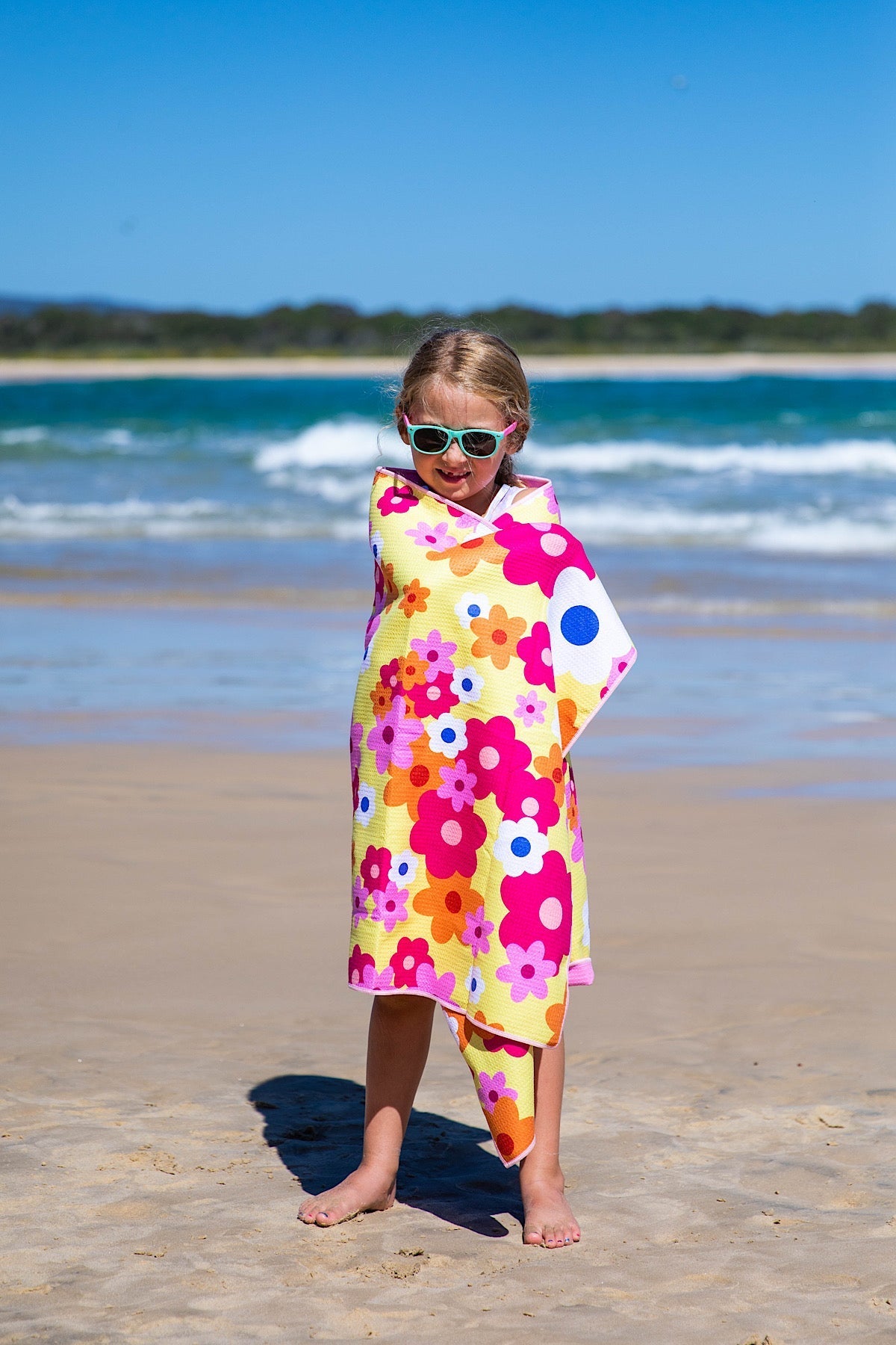 Kids Daisy Fields Beach Towel-Cheeky Winx
